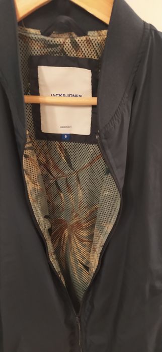 Kurtka/ bomberka wiosenna Jack&Jones roz S
