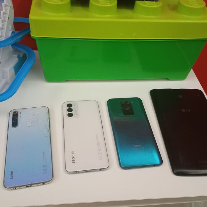 Uszkodzone smartfony i tablety redmi realme lg
