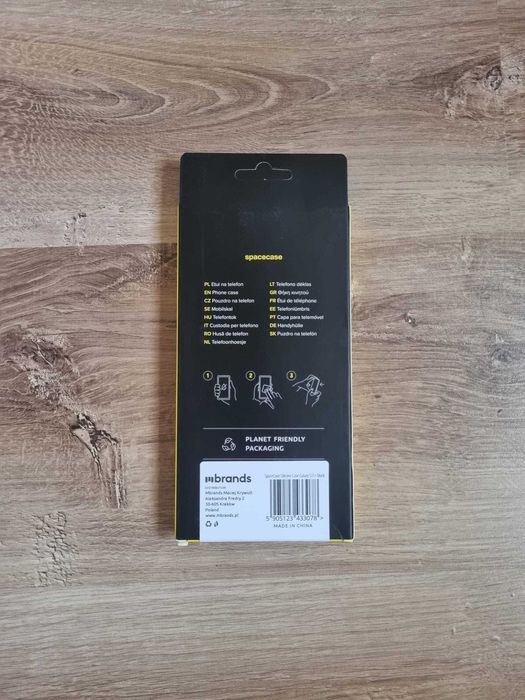 Czarne etui spacecase do samsuna S21+
