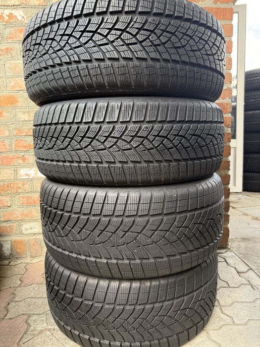 Резина Зима Goodyear 275/40R20-245/45R20