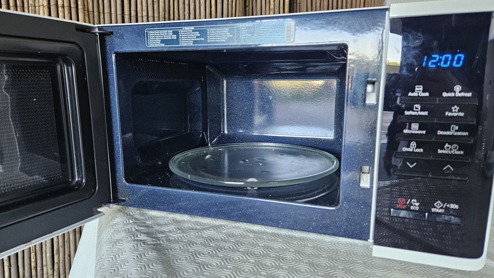 Microondas Samsung 800W digital