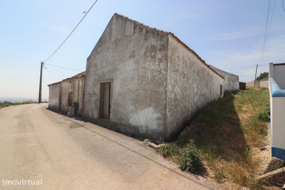 Armazém  para venda — Alenquer (Santo Estêvão E Triana), Lisboa
