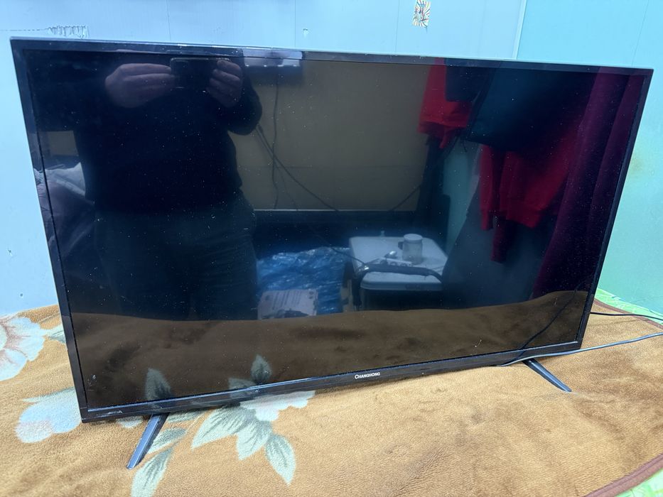 Телевизор Changhong LED39E6300+T2