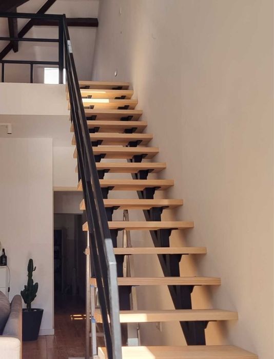 Caixilharias de Aluminio, portas, portoes, janelas, marquises etc