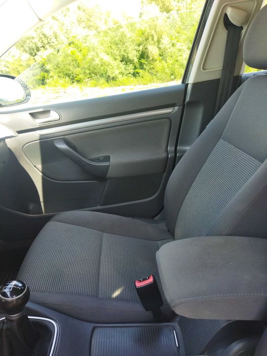 Гольф 5 2008 рік 1.9 дізель