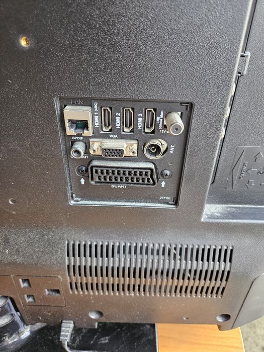 Telewizor telefunken 32cale smart tv