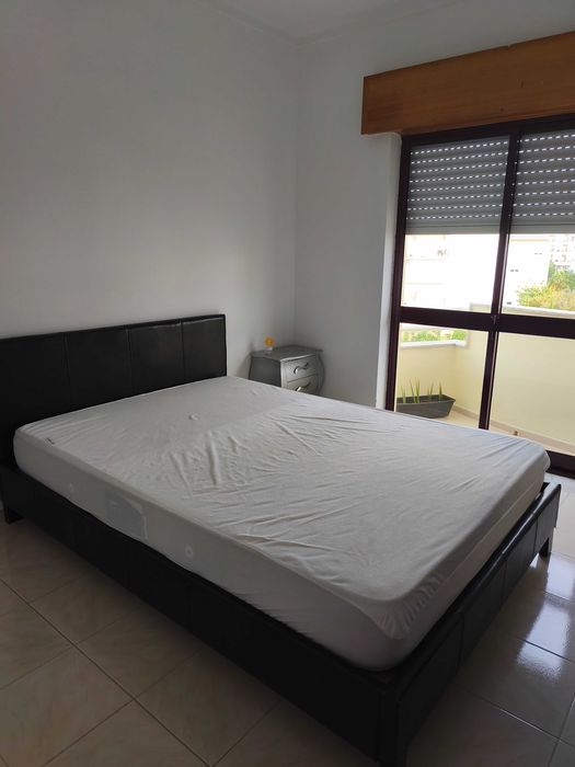 Apartamento T2 nas Gambelas para alugar