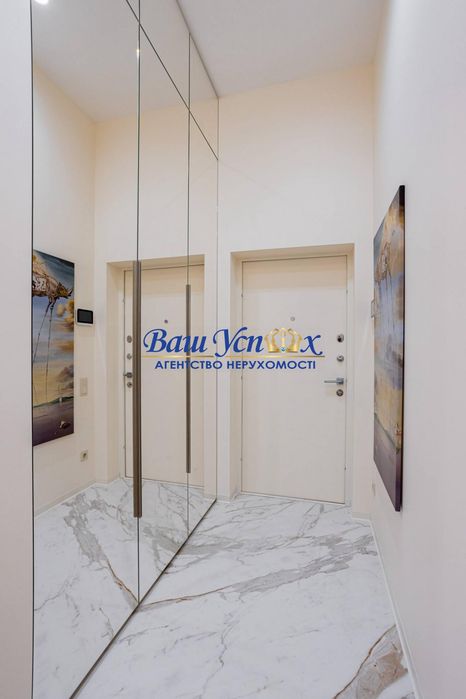 Продаж 2 кім з терасою в центрі . ЖК Pechersk Plaza.