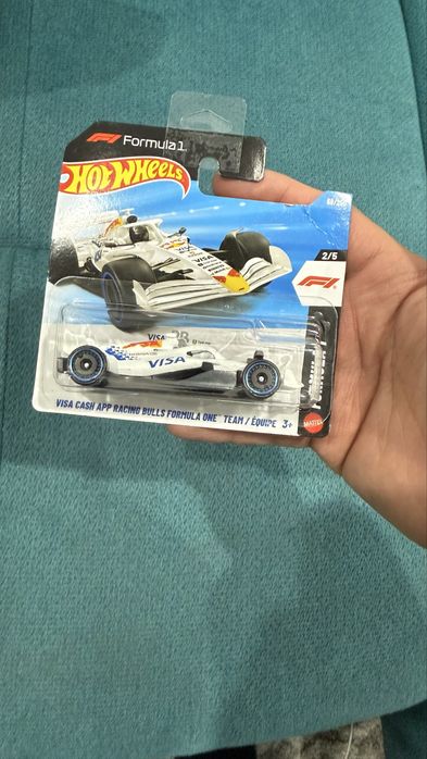 Hot Wheels F1 visa cash