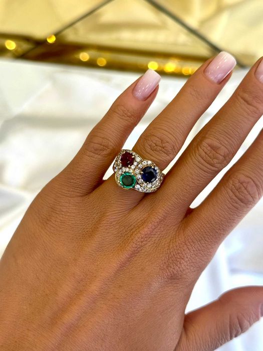 Pierścionek rubin szafir szmaragd diamenty 1.00 CT