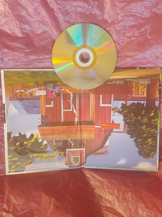 Płyta DVD i książka bajka Dzielny kogut maniek 2015rok