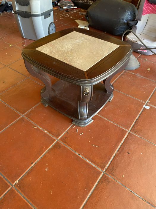 Mesa de apoio pequena