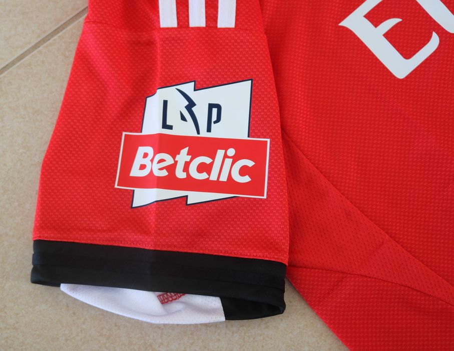 Camisola Principal vermelha 2025/26 - LANÇAMENTO