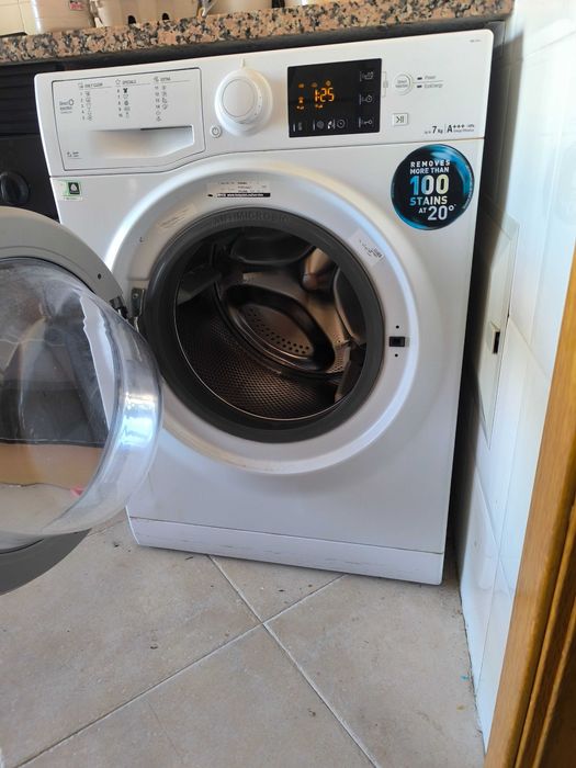 Artigos de casa, cama, máquina de lavar, ps4, sofá móvel para televisão