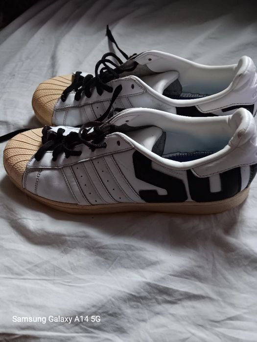 Ténis  de marca adidas