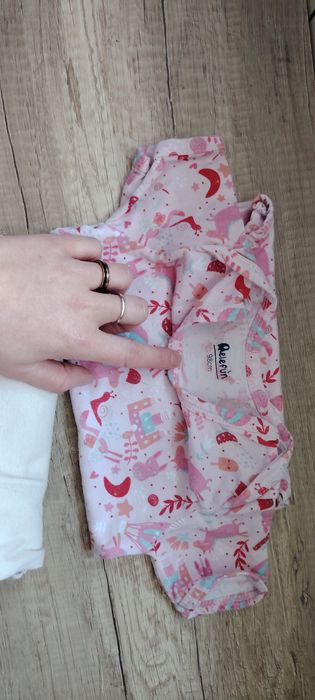 Ubranka dziewczynka 92