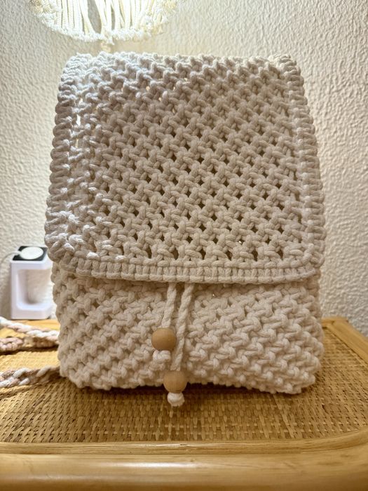 Mochila em maccrame