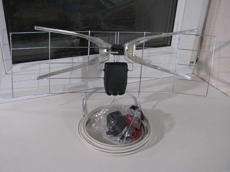 Решётка на подставке - комнатная антенна для Т2