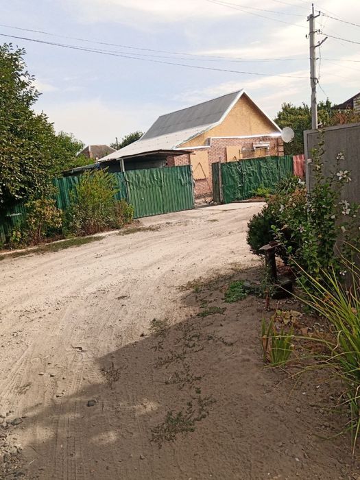 Продаж будинку або обмін