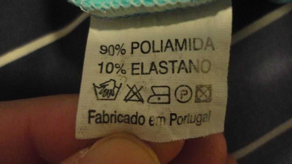 Top de senhora azul turquesa