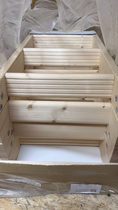 Schody strychowe drewniane  4STEP: EXTRA 100X60 Z KLAPĄ O GRUBOŚCI 46MM