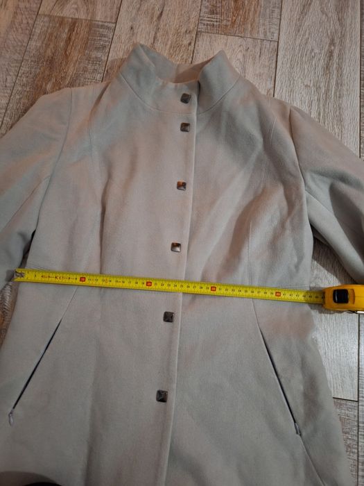 Płaszczyk wiosenny. Damski