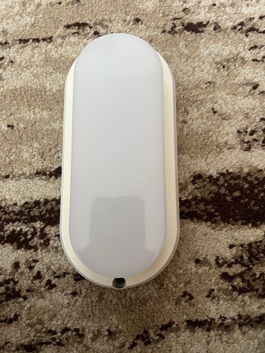 Lampa sufitowa, plafon biały