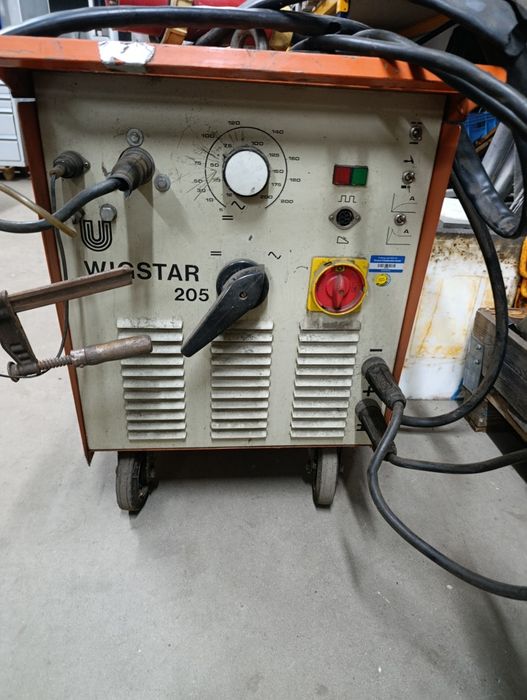Spawarka Mig  wigsrar 205 union carbide hda200ec
