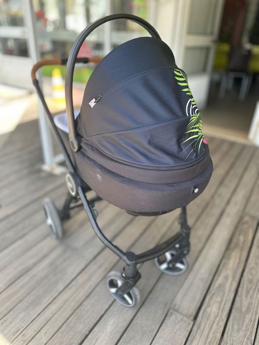 Carrinha de passeio de bebé CHiCCO Trio