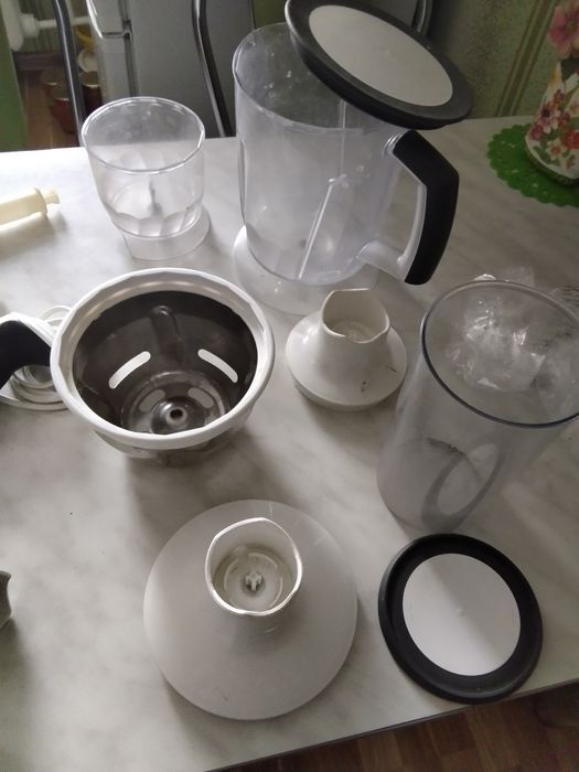 Миксер погружной BRAUN turbo. 600 Watt. Б/у. Рабочий.