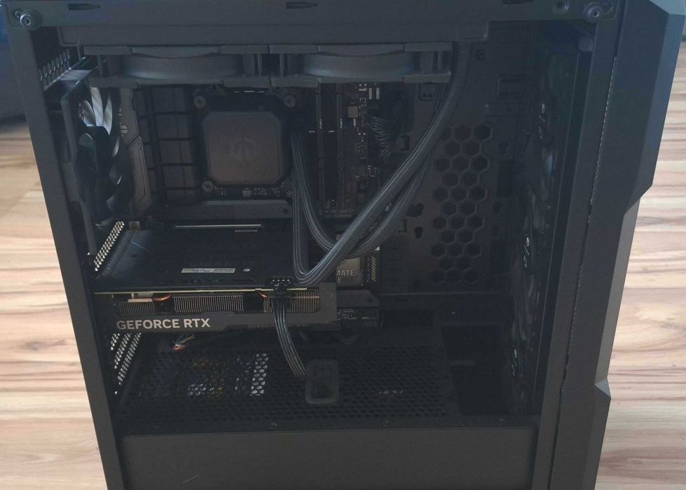 Komputer RTX 4070 | i7-14700KF | 32GB DDR5