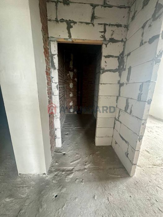 Продам 2-к квартиру в чудовому районі