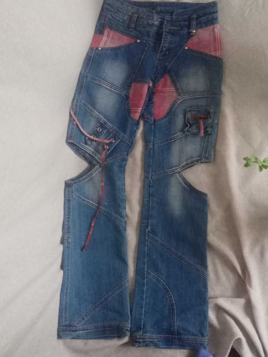 джинсы,25размер.