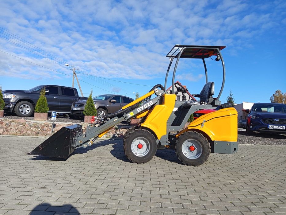 Ładowarka przegubowa z teleskopem TAIAN DY620 | KUBOTA| typu AVANT