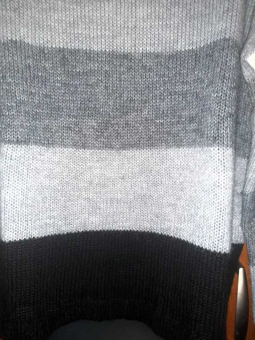 Camisola às riscas