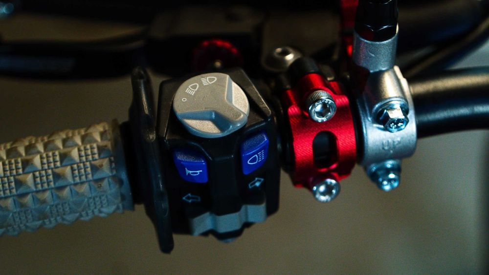 GEON GNS 300 NC Motard