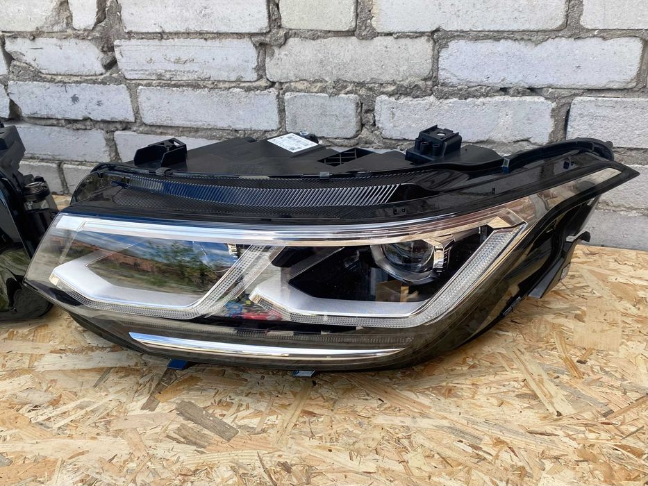 Фари Volkswagen Tiguan 2 рестайл Full Led 2020-2024 роки