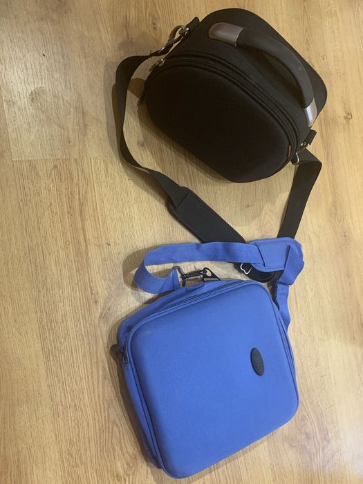 Kuferek podróżny, kosmetyczka