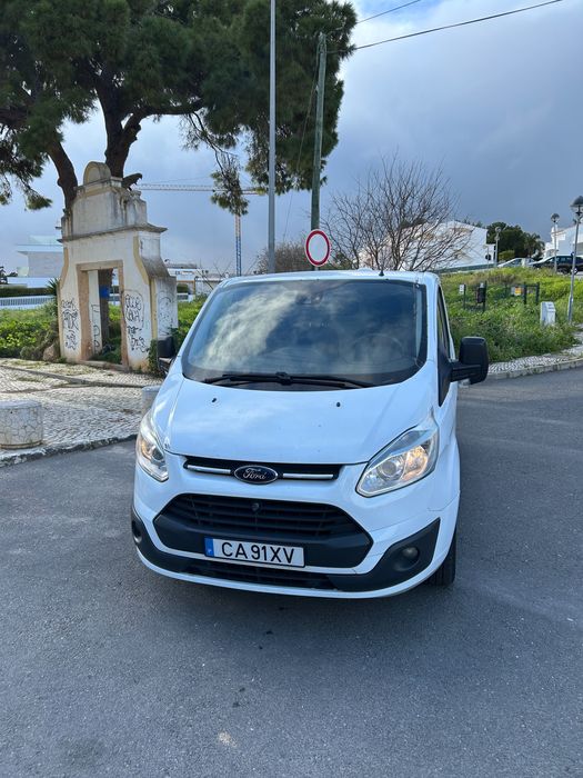 Ford Transit Custom 2.2tdci IVA 2013 com 140mil km