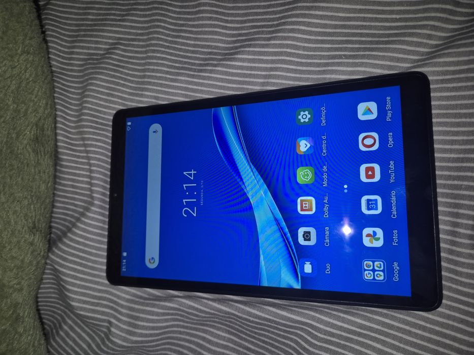 Vendo ou troco tablet Lenovo M8 TB-8505F (8"32GB/2GB) prateado