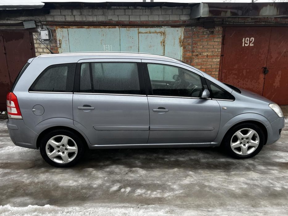 Продам надійне авто