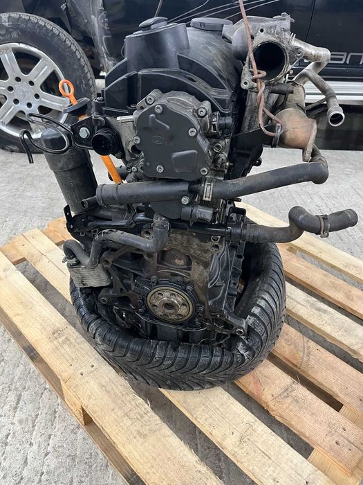 Мотор 1.9 TDI 77кВт насос-форсунка vag group двигатель двигун