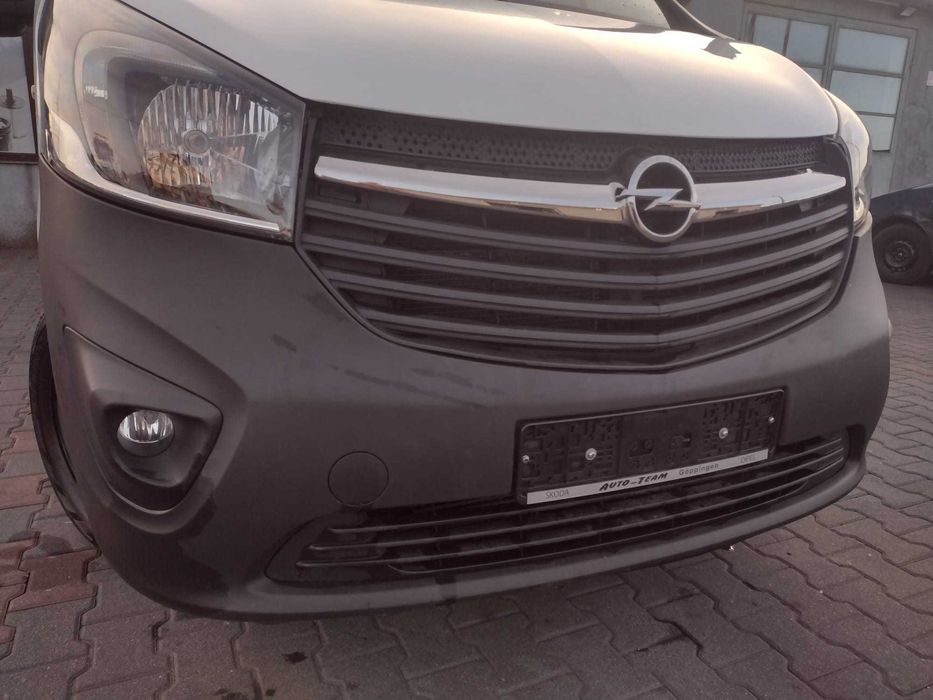 Zderzak przód przedni struktura Opel Vivaro B 14- Trafic III