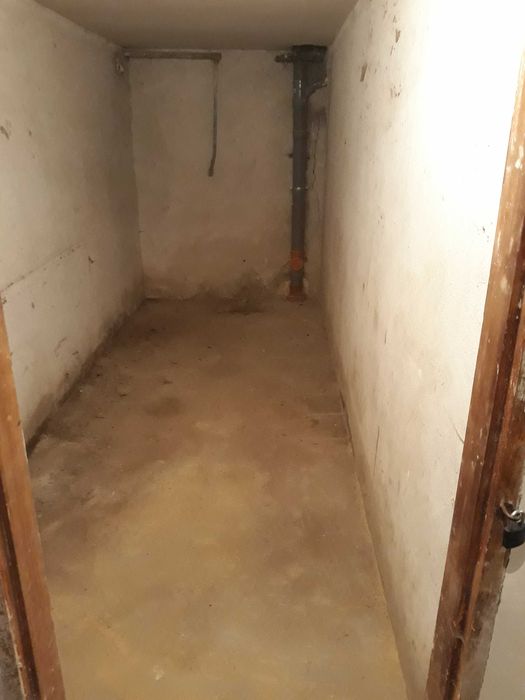 WYWOZ SMIECI Wywóz gabarytów Wynajem kontenerów Wywóz mebli transport