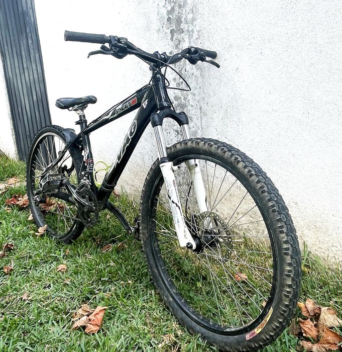 Bicicleta VAG versátil mtb/road 26'' M