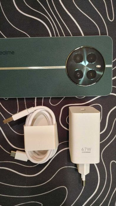 Realme 12+ 5G 12/512GB (Green) Global В коробці Стан нового (2 місяці)