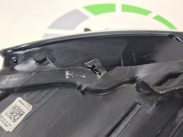 Farol Dianteiro Esquerdo Audi A3 8V | Faróis / Esquerdo