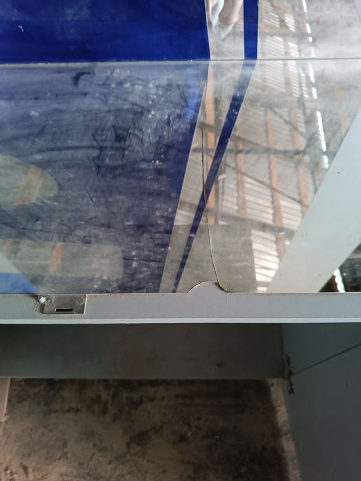 Тумба- витрина дзеркальна