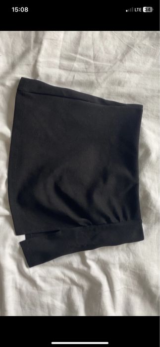 krótka spódniczka bershka