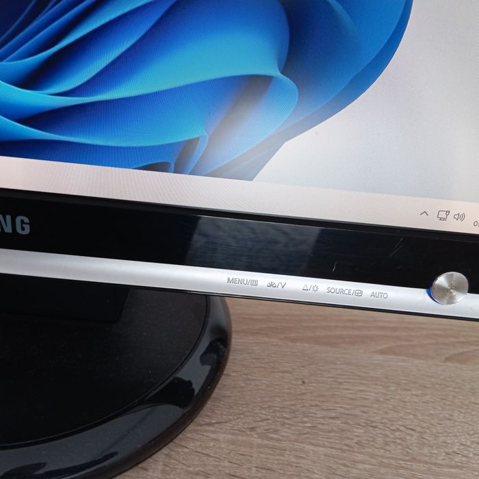 Monitor Samsung SyncMaster 206BW, excelente estado